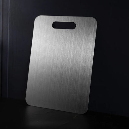 Titanavo™ - The Permanent Cutting Board